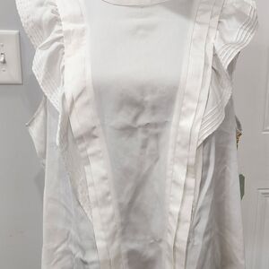 Ryegrass Chic White Ruffle Sleeve Blouse
